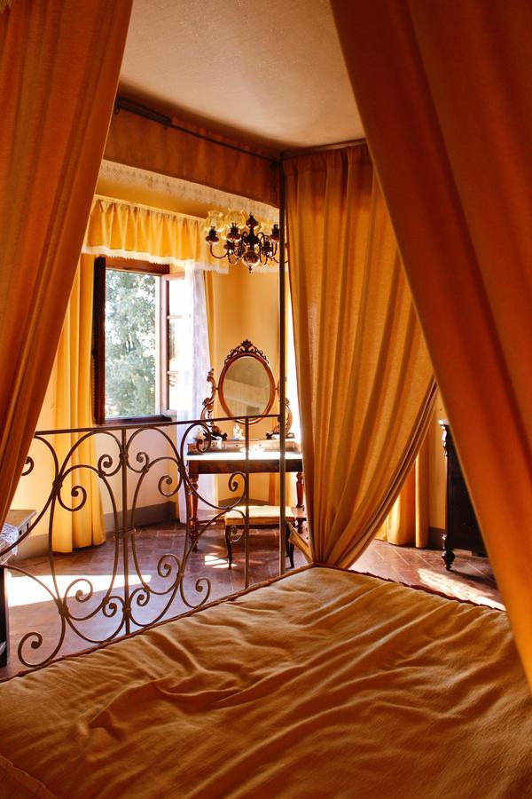 Villa Aurora Di Ferracciano Борго-Сан-Лоренцо Екстер'єр фото